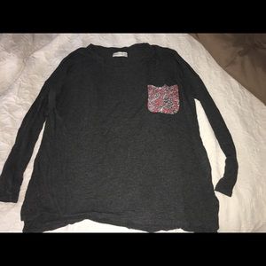 Long sleeve pocket shirt